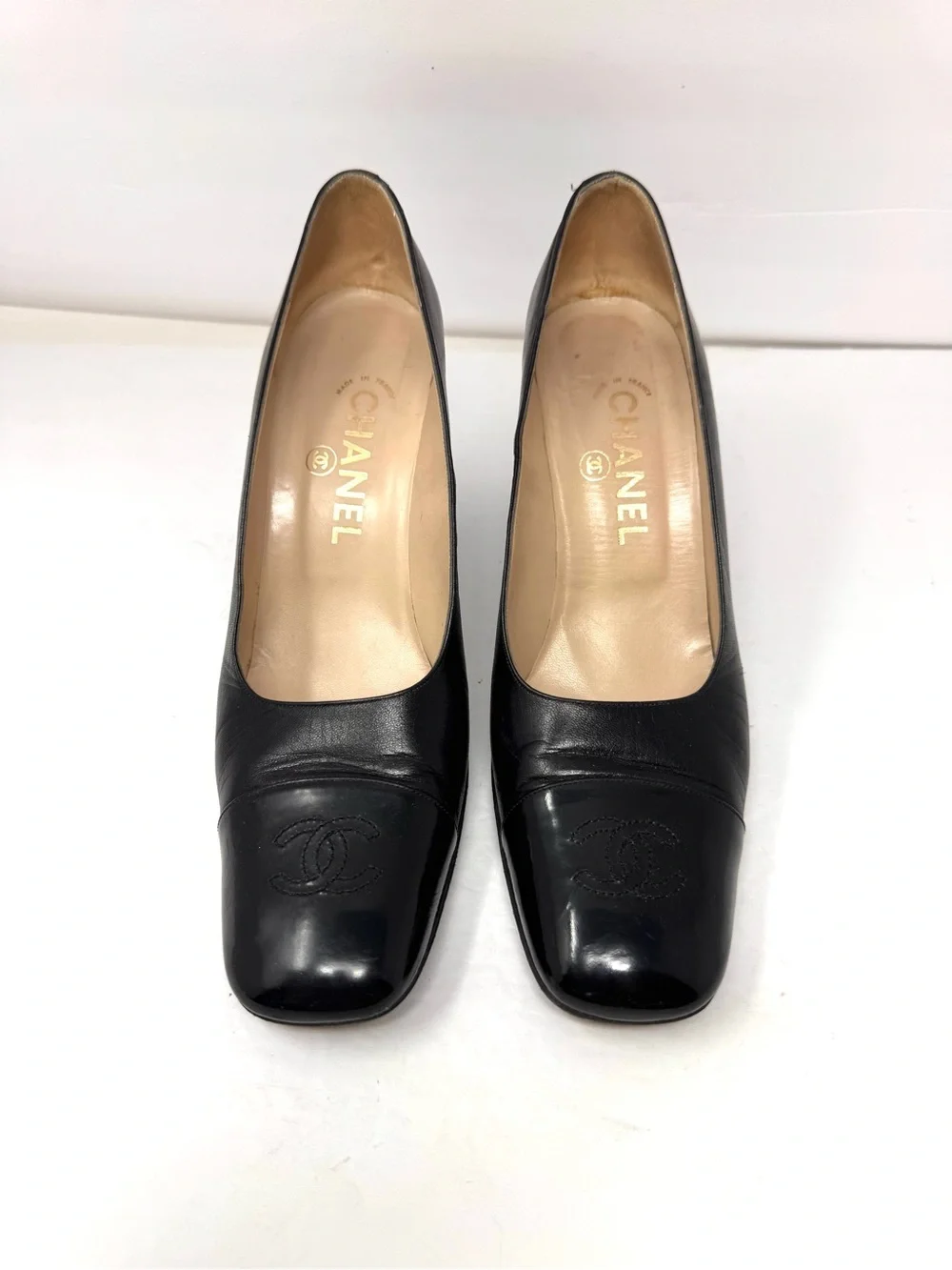 CHANEL black cap toe heels, vintage, made in France, size 40